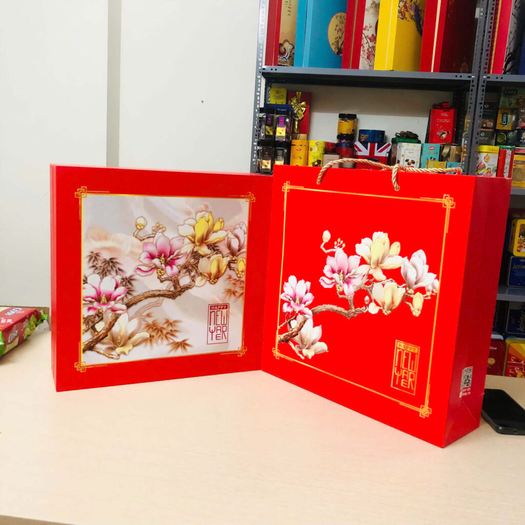 hộp quà tết 2025