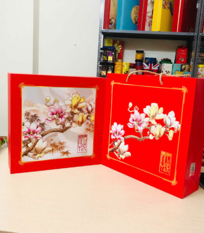 hộp quà tết 2025
