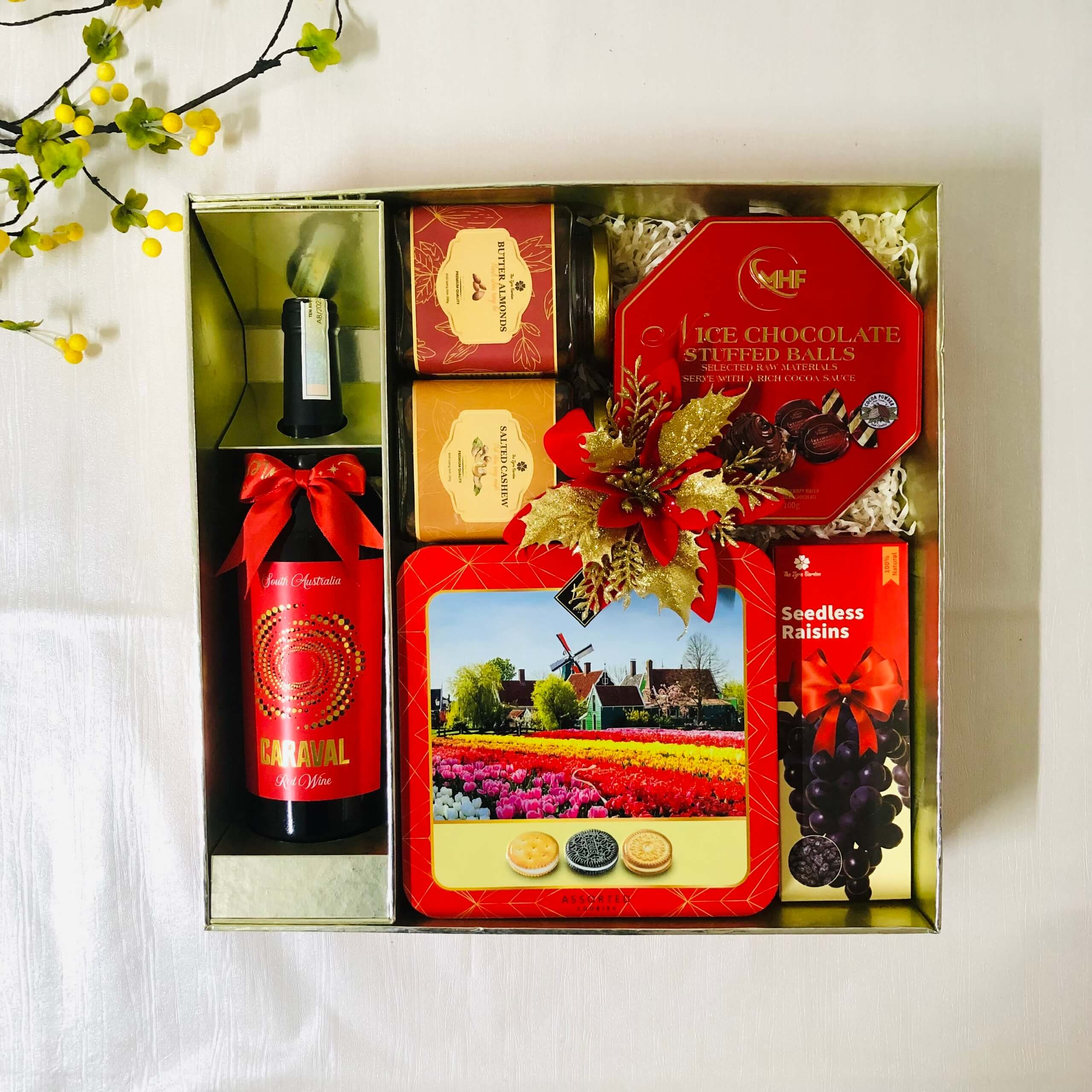 Hộp quà Tết 2025 QN25803 Hộp quà Tết 2025 QN25803