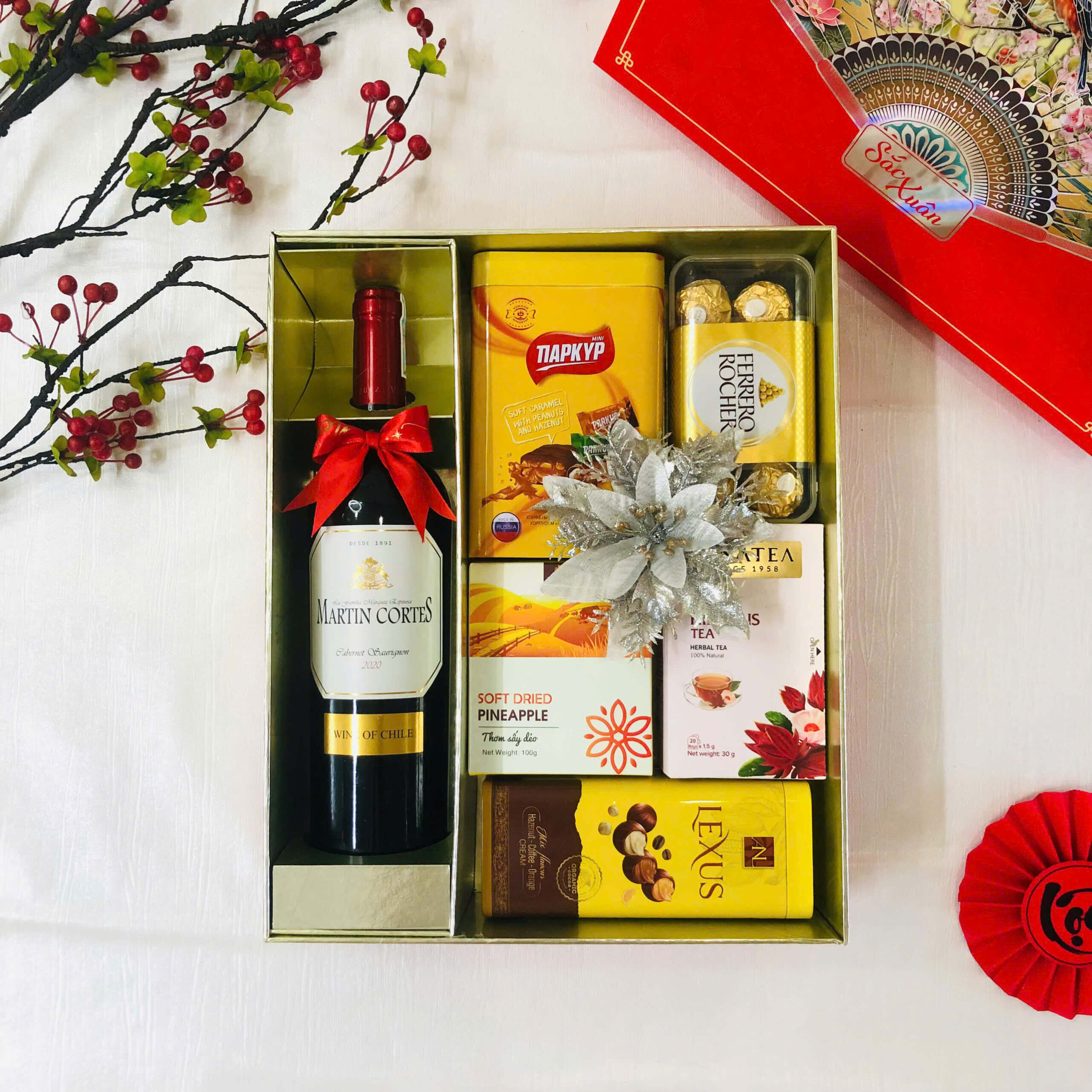 Hộp quà Tết 2025 HQ25840 Hộp quà Tết 2025 HQ25840